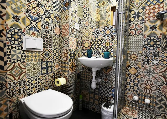 Dukes - Prywatne, Rynek