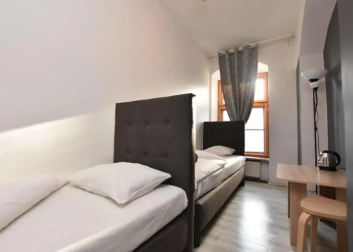 Dukes - Prywatne, Rynek Hostel Βρότσλαβ