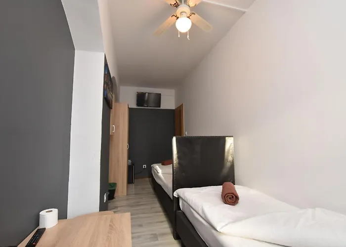 Dukes - Prywatne, Rynek Hostel Βρότσλαβ