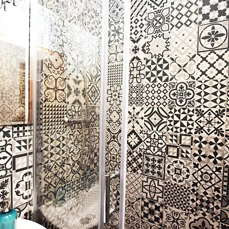 Dukes - Prywatne, Rynek *