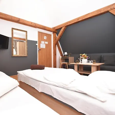 Dukes - Prywatne, Rynek Hostel