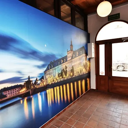 Dukes - Prywatne, Rynek *