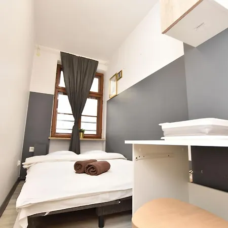 Dukes - Prywatne, Rynek Hostal Breslavia