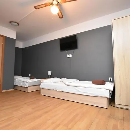 Dukes - Prywatne, Rynek Hostel Wrocław