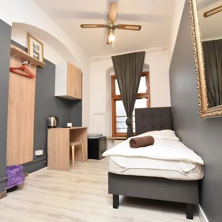 Hostal Dukes - Prywatne, Rynek