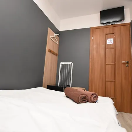 Dukes - Prywatne, Rynek *