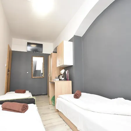 Dukes - Prywatne, Rynek Hostal *
