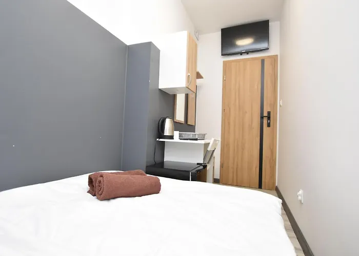 Dukes - Prywatne, Rynek *