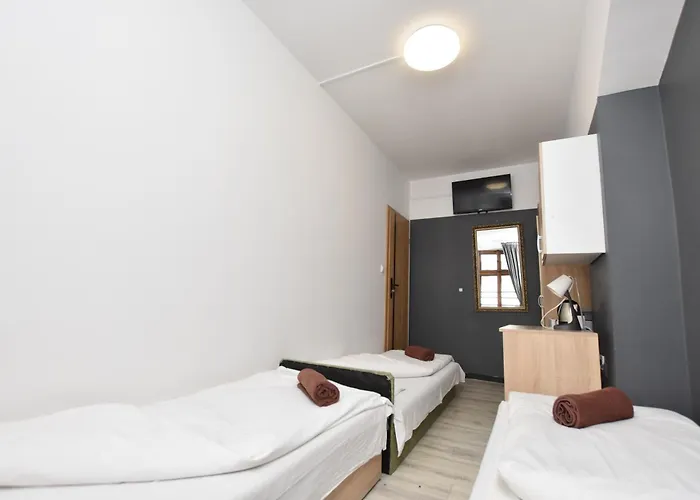 Dukes - Prywatne, Rynek